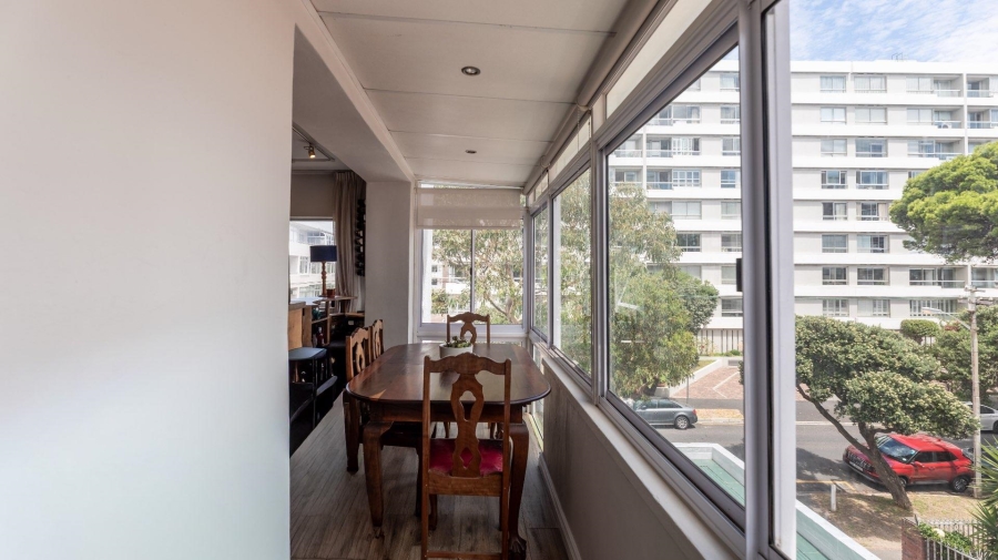3 Bedroom Property for Sale in Sea Point Western Cape